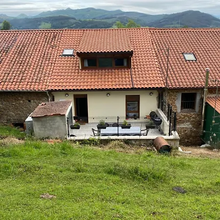 Holiday home Casa Familiar Cerca De Cabarceno *