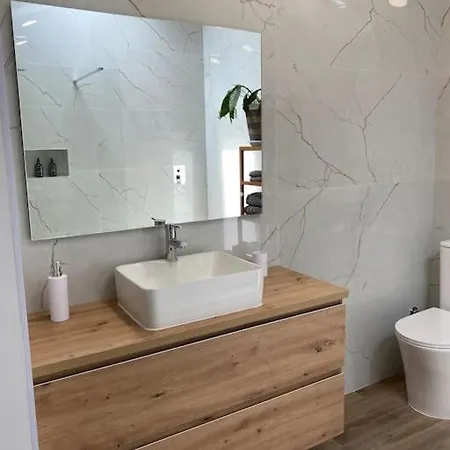 Casa Familiar Cerca De Cabarceno בית נופש