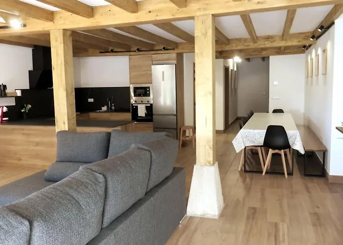 Casa Familiar Cerca De Cabarceno * Penagos